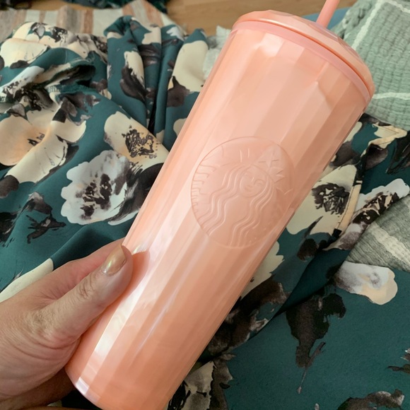 Starbucks pink pearl dome tumbler - Picture 2 of 2